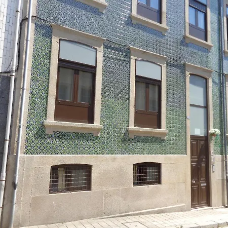Portuense Local Гостевой дом Порту