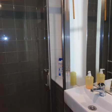 Portuense Local Гостевой дом 2*
