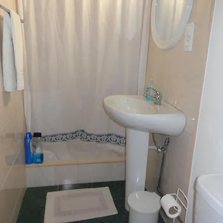 Гостевой дом Portuense Local 2*